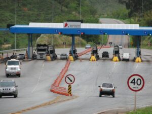 Pedágio da MG-050 fica mais caro a partir deste sábado no Centro-Oeste de MG; veja novos valores