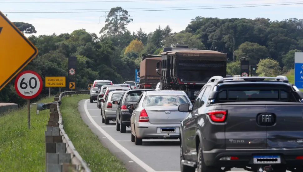DER-MG mantém restrição de tráfego de veículos de grande porte durante o feriado de Corpus Christi nas rodovias estaduais