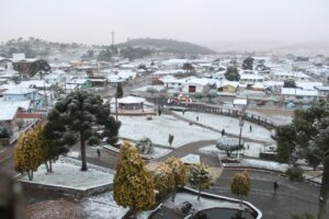 Com sensação de -20°C, cidade mais fria do Brasil abriga fenômeno raro