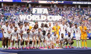 Inglaterra leva 3ª lugar e Mbappé vira maior artilheiro das Copas